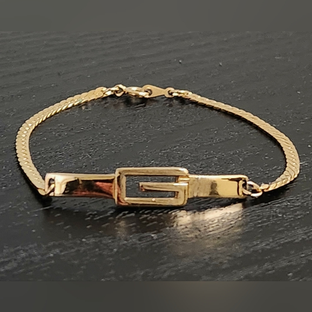 Givenchy Gold Plated Vintage  Bracelet 8 inches
